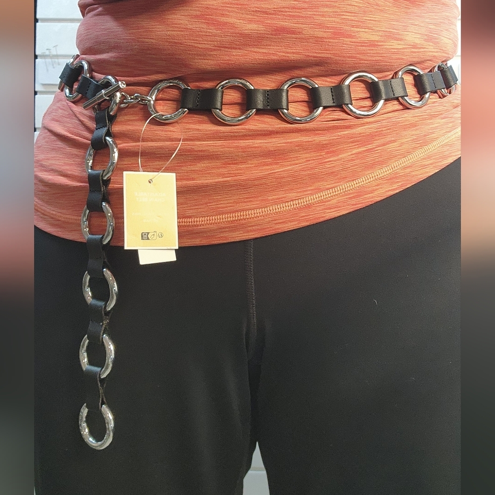 NWT Michael Kors Black and Silver Ring Belt - Picture 2 of 3